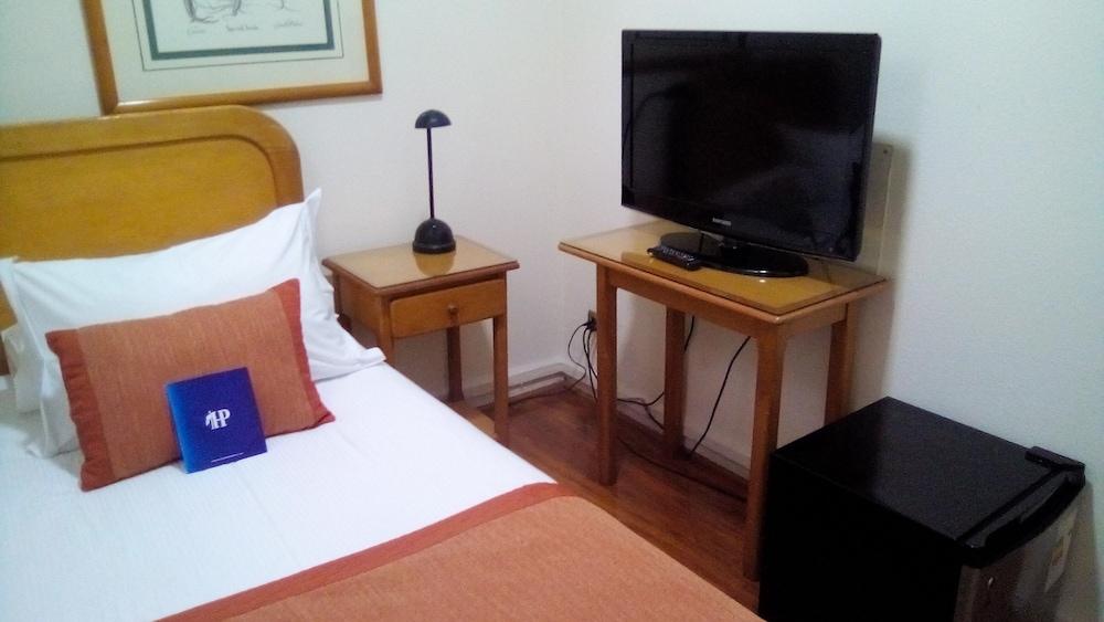 Hotel Presidente Сантьяго Экстерьер фото