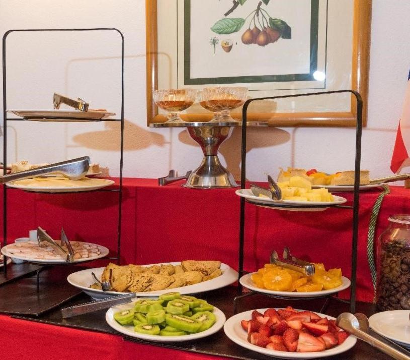 Hotel Presidente Сантьяго Экстерьер фото